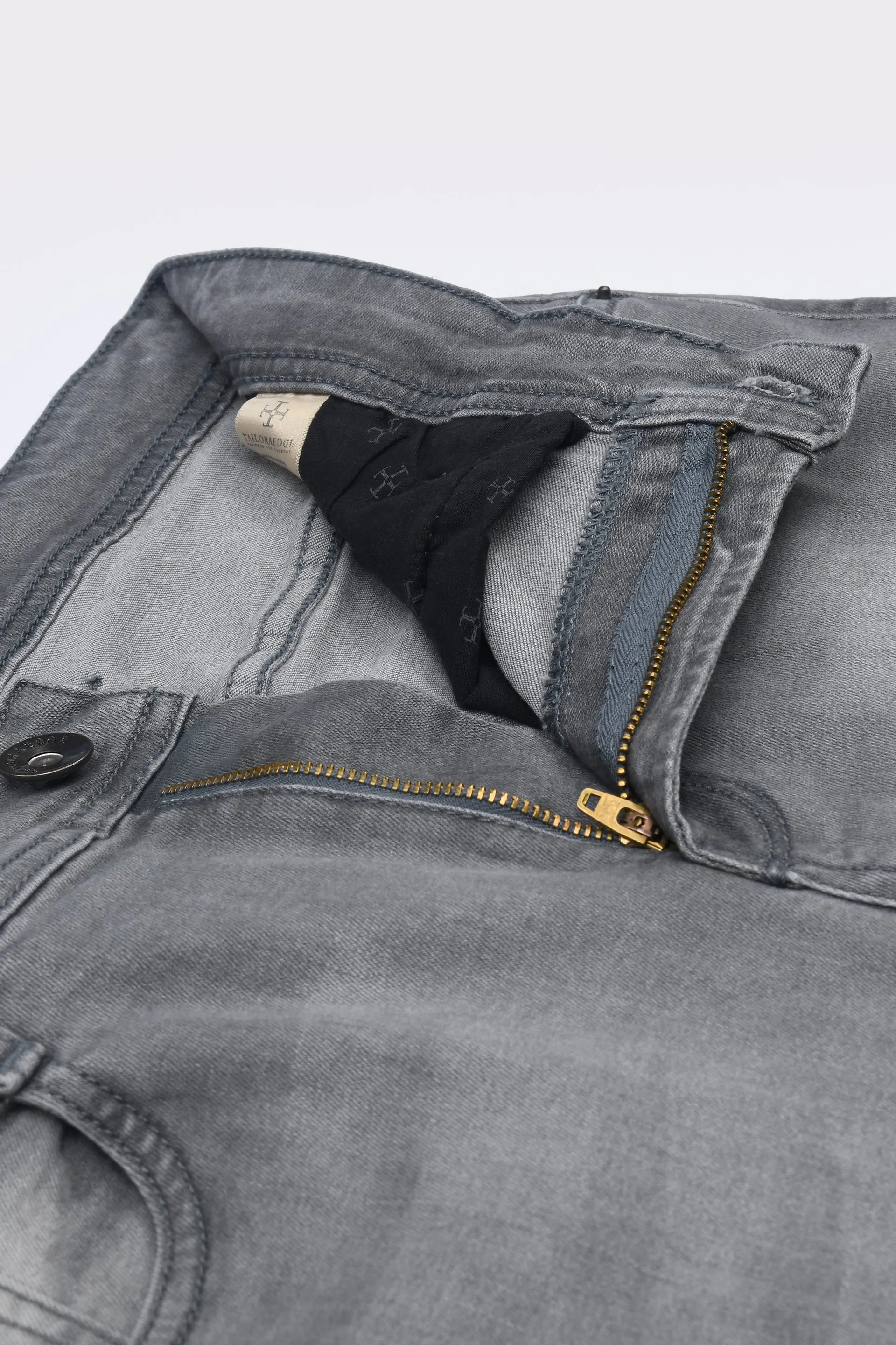 CLASSIC EDGE TAILORED DENIM IN GREY