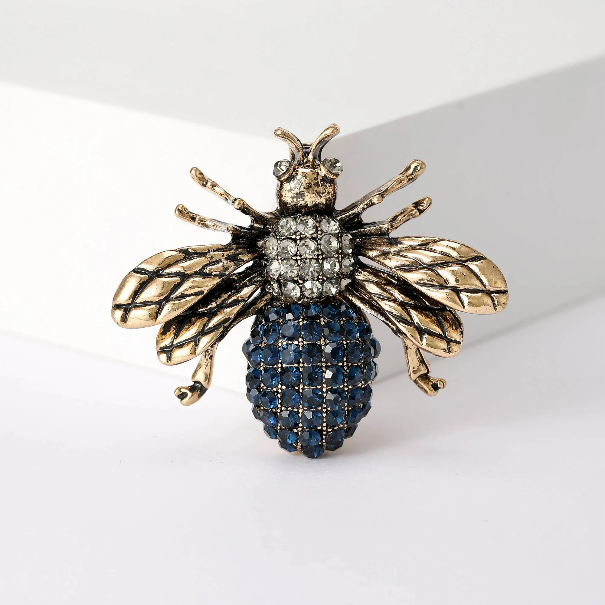 Emre Rhinestone Brooch Pin