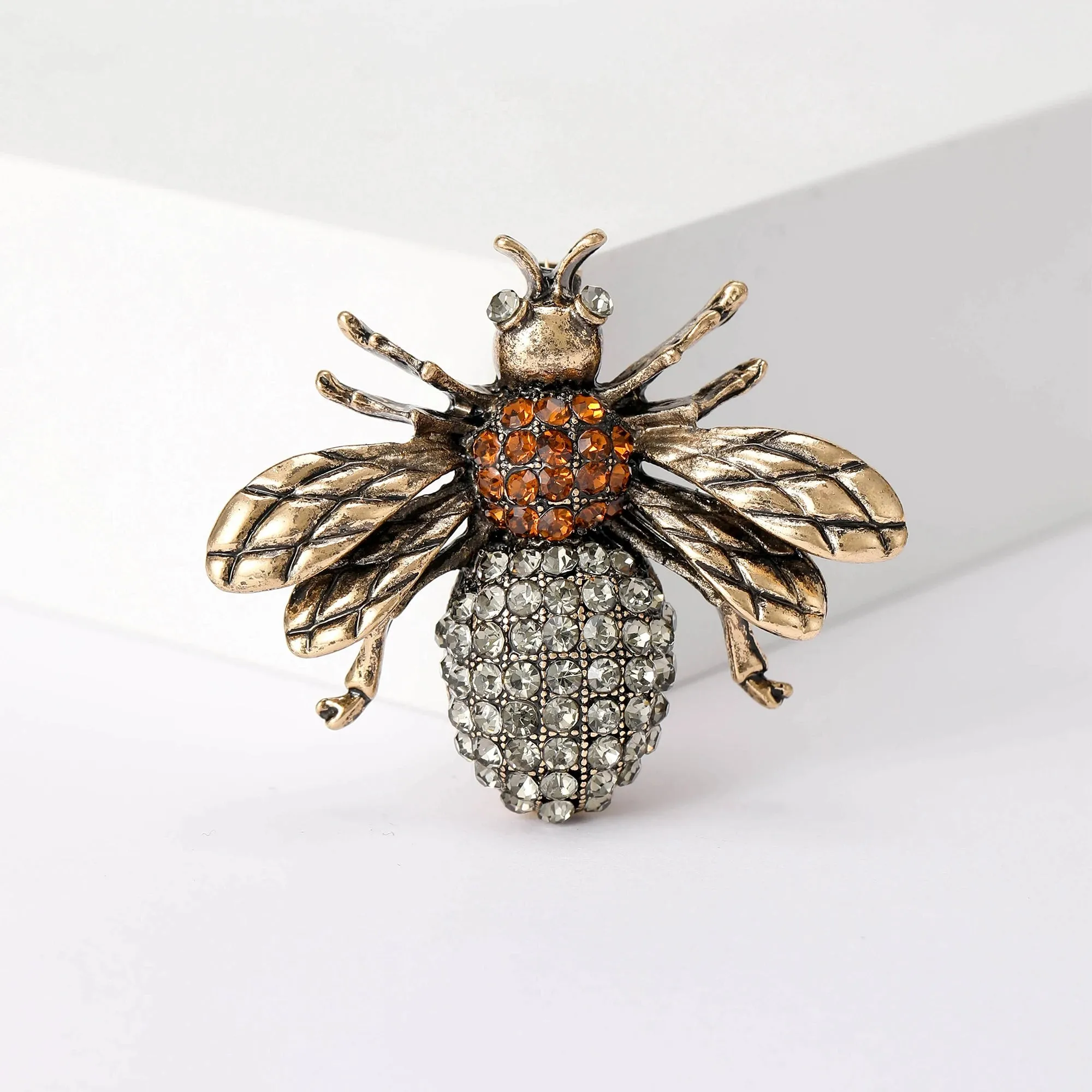 Emre Rhinestone Brooch Pin