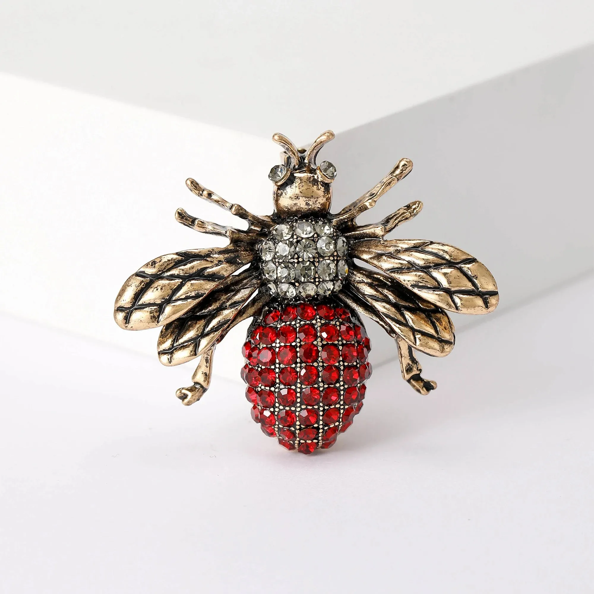Emre Rhinestone Brooch Pin