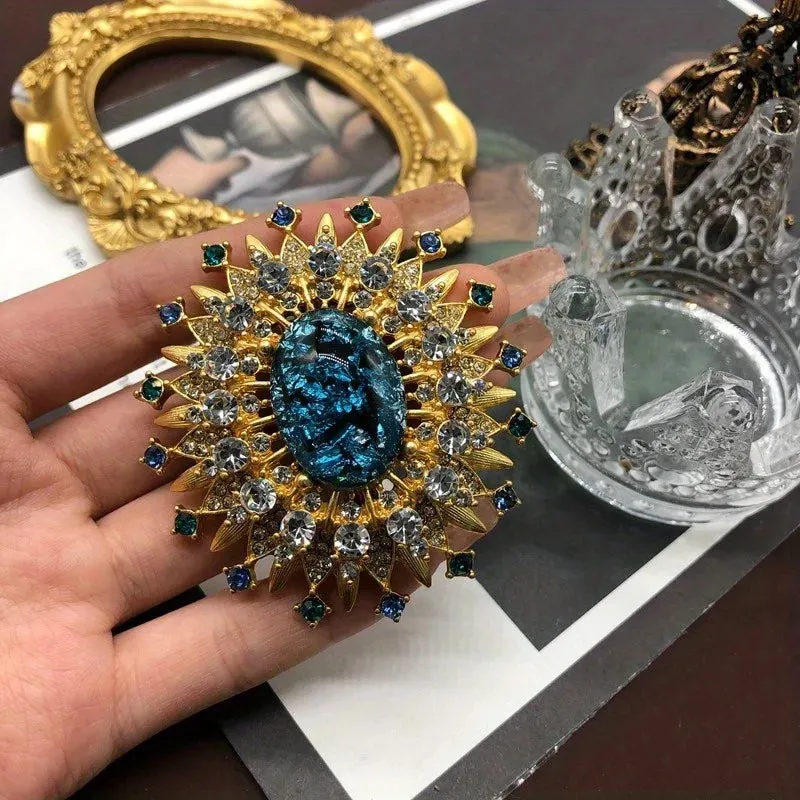 Kuzey Lace Brooch Pin