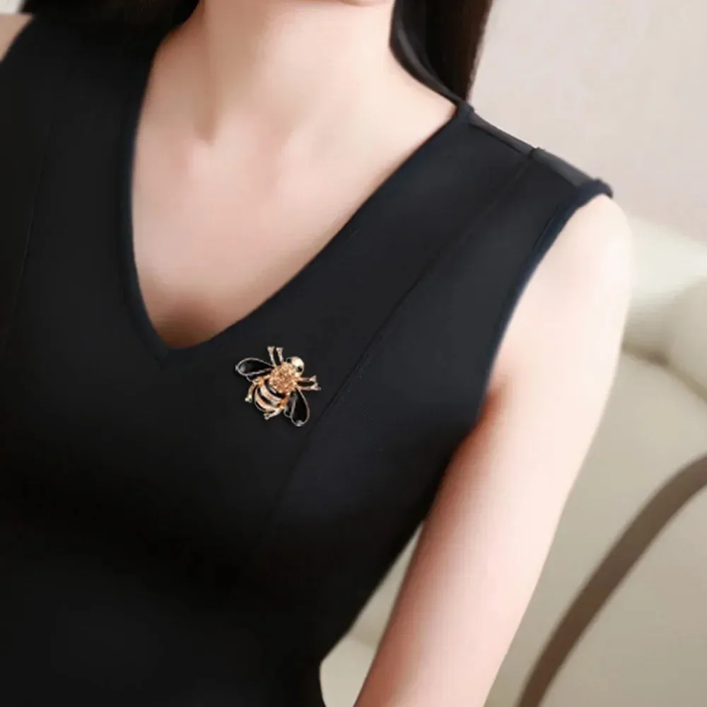 Mala Sequin Brooch Pin