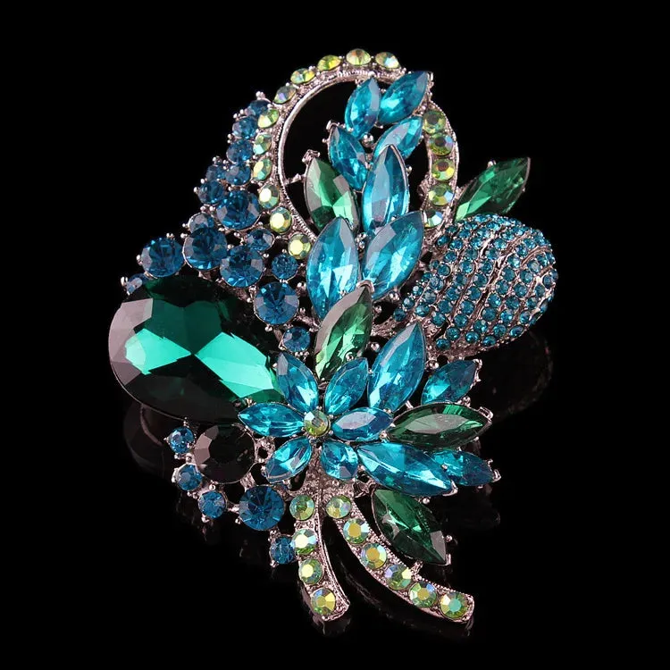 Malha Leather Brooch Pin