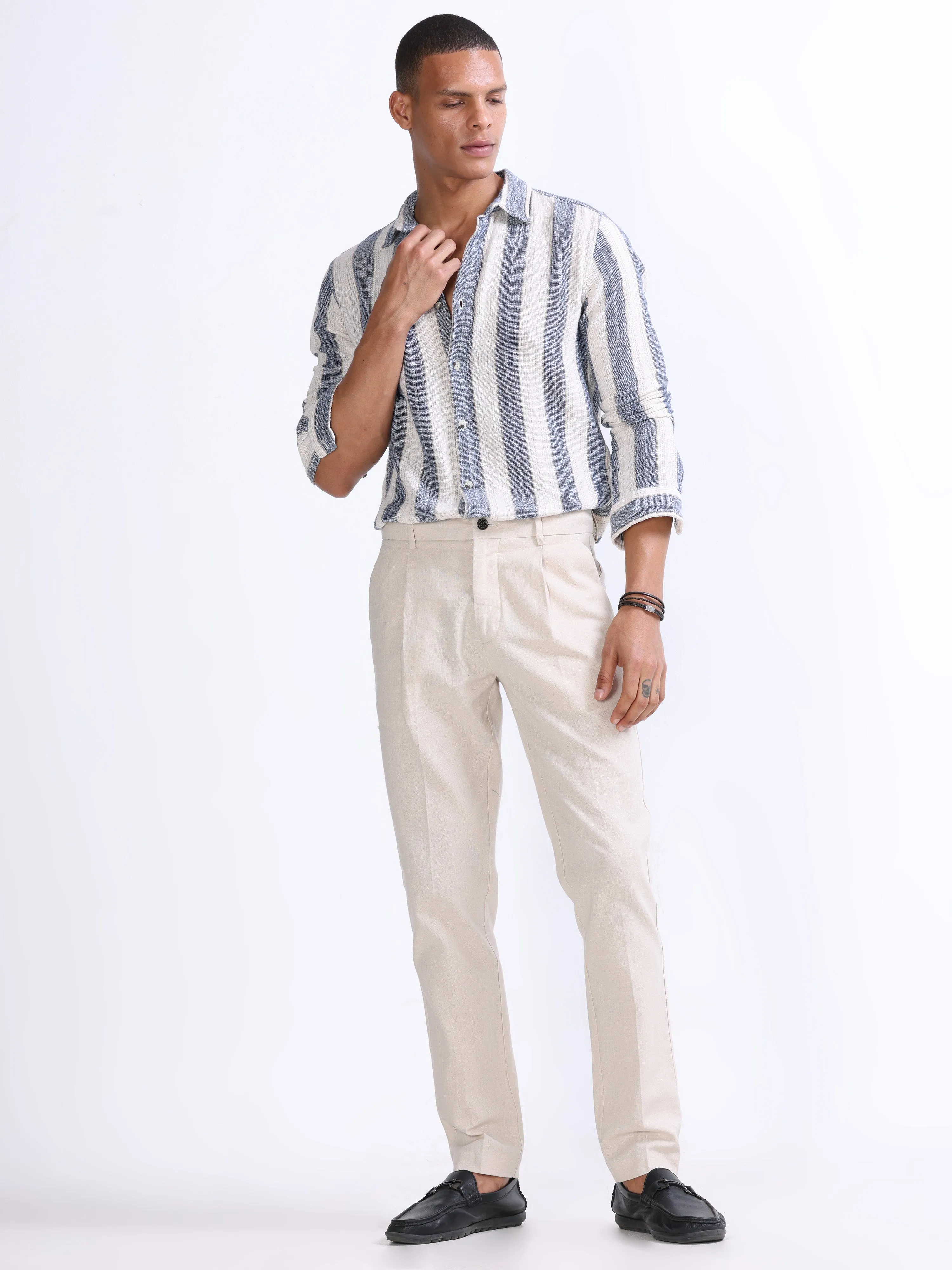 RAW SLUB PLEATED TROUSER IN CREAM