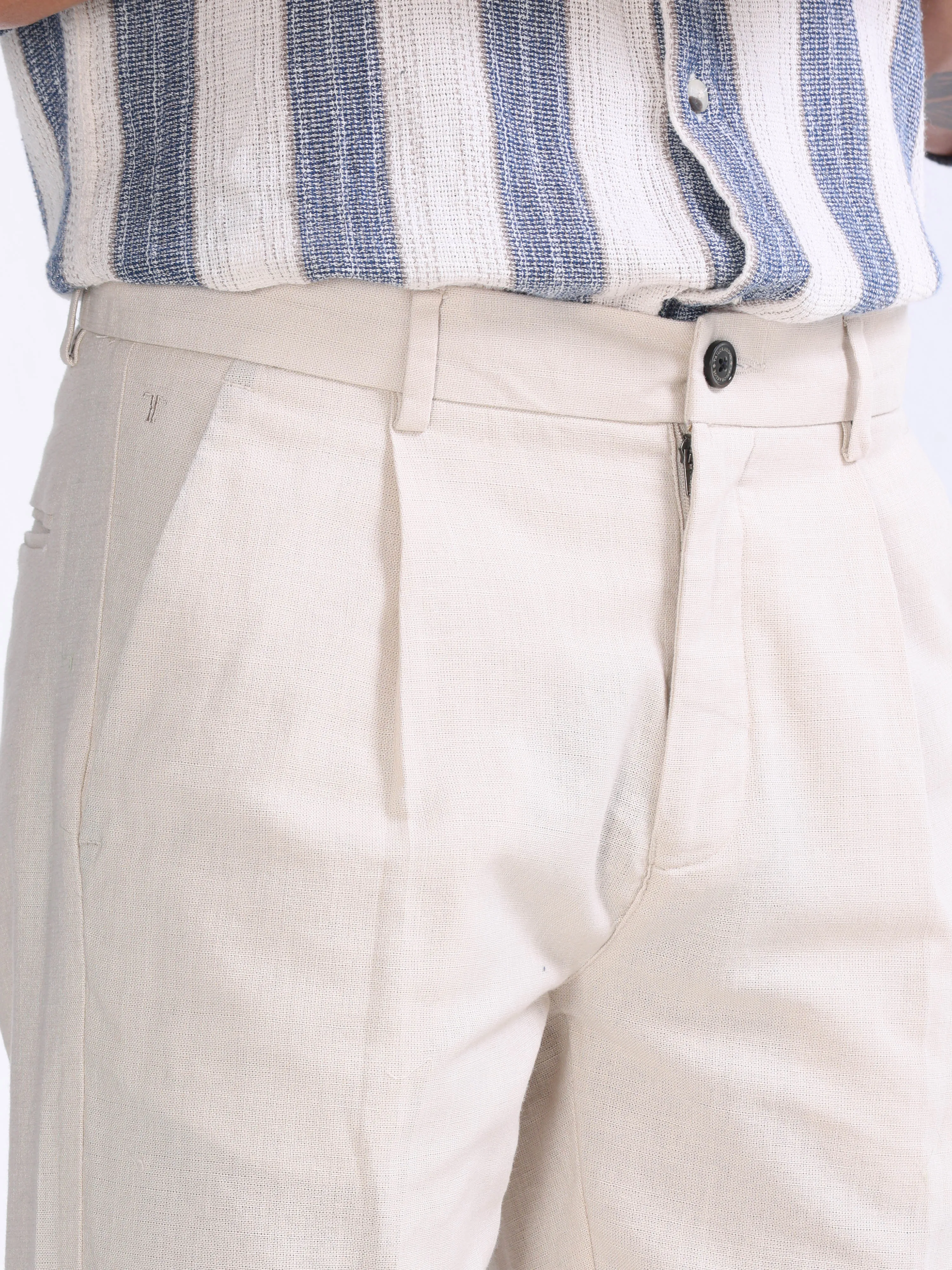RAW SLUB PLEATED TROUSER IN CREAM