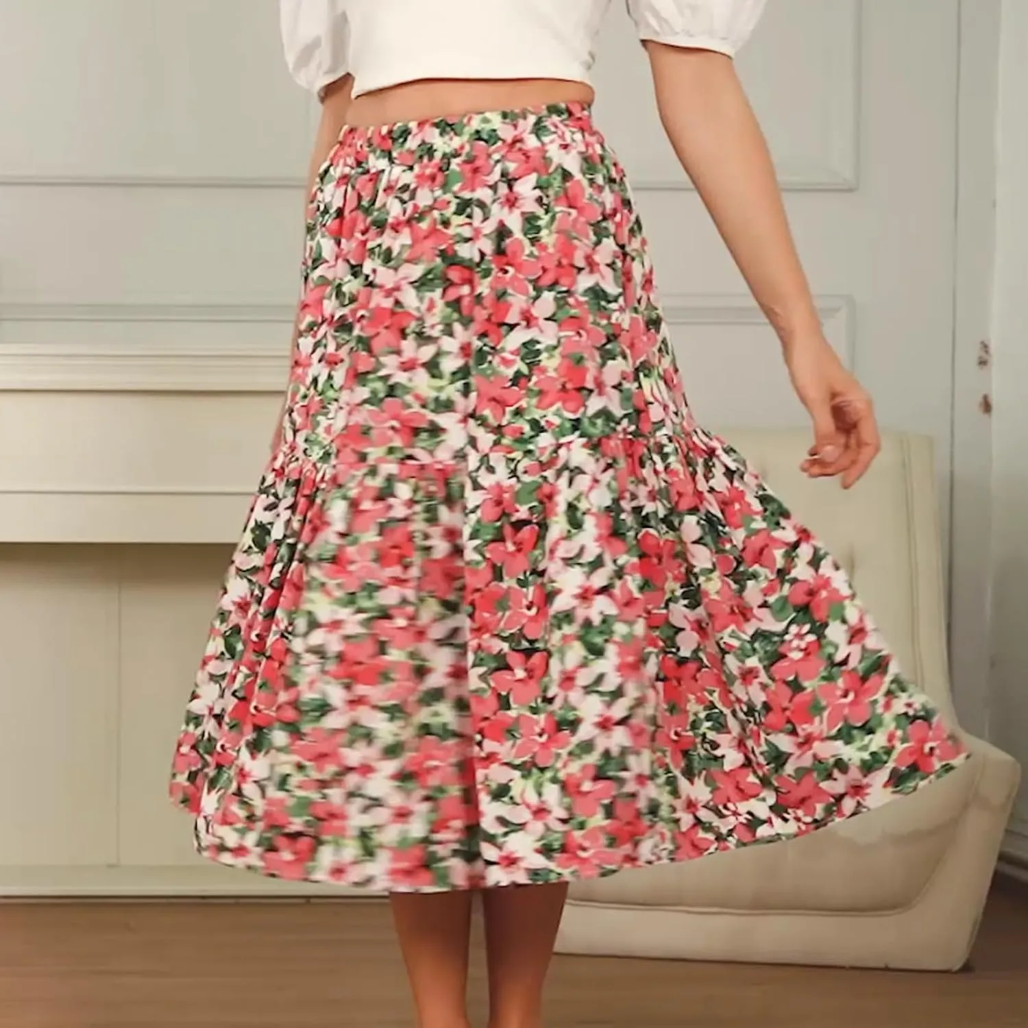 Women's Printed Skirt with Elastic Waist Broken Pleated Skirt with Pockets in Spring Summer and Autumn